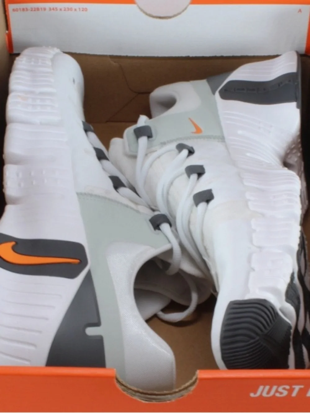 Nike men’s Metcon 5 trainers SZ 9.5 new no box